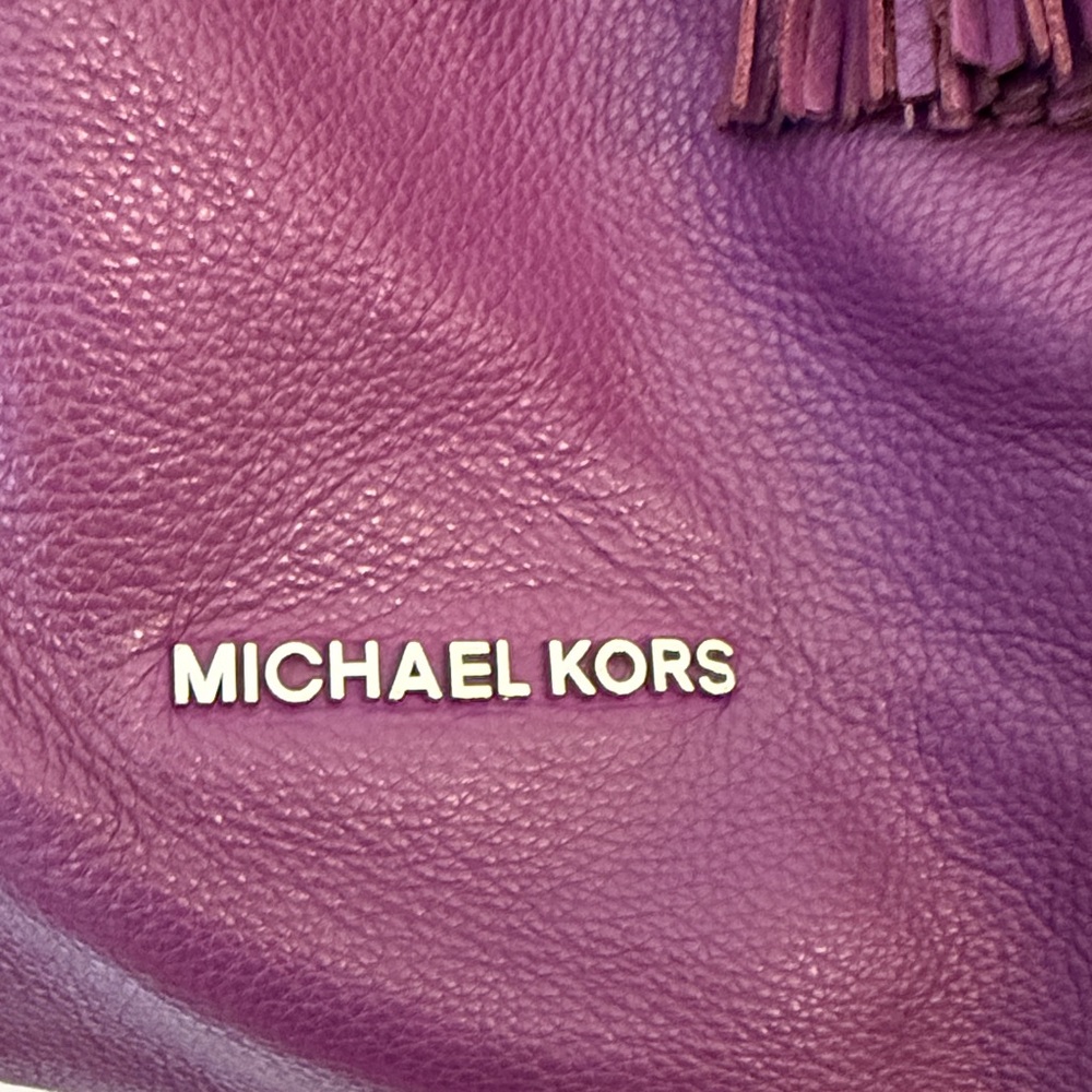 Michael Kors Vibrant Purple Shoulder Bag - Picture 2 of 6
